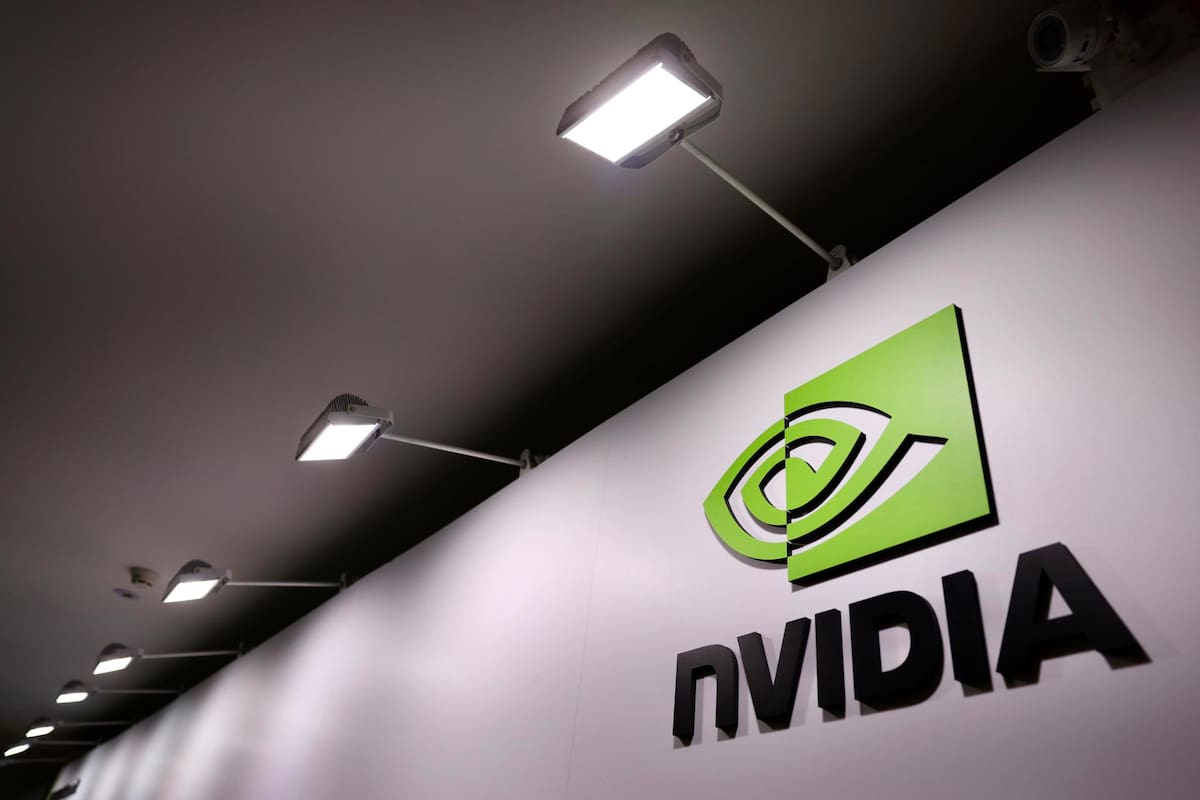 Nvidia supera los 3 billones de dólares en bolsa y adelanta a Apple