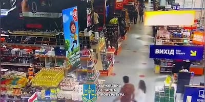 Video: ataque ruso contra un hipermercado en Ucrania dejó 16 muertos 