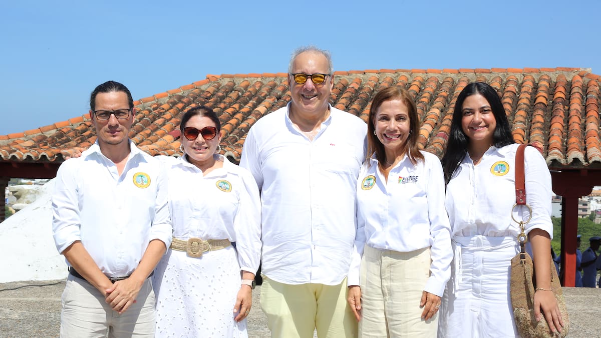 Camilo Rey, Verena Guerrero, Juan Correa, Fanny Guerrero y Alejandra Guerra.