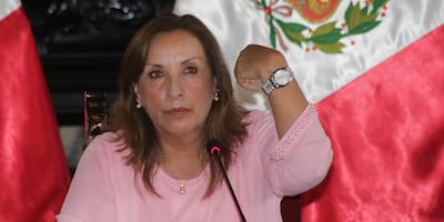 Fiscalía de Perú denuncia a Dina Boluarte por cohecho en el ‘Rolexgate’