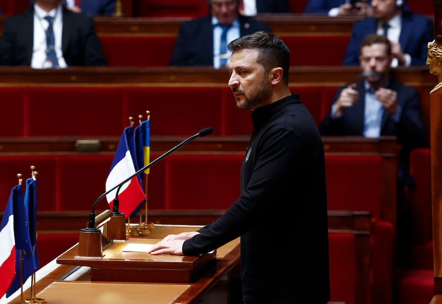 Volodímir Zelenski en Francia: “Europa ya no es un continente de paz”