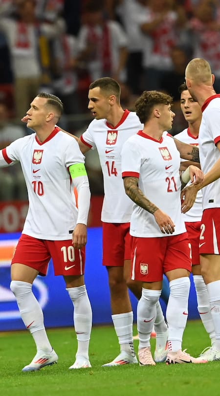 Polonia se queda sin sus principales delanteros a pocos días de la Eurocopa